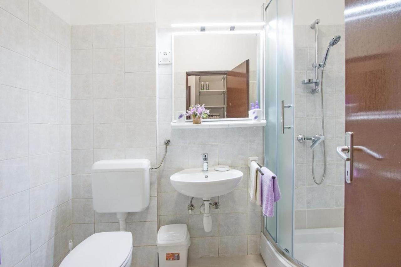 Apartment Andrejka 페로이 외부 사진